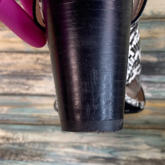 Steve Madden Carlin Black Ankle Strap Sandal Snake Print Wedge Heel Womens 7.5M - Picture 13 of 14